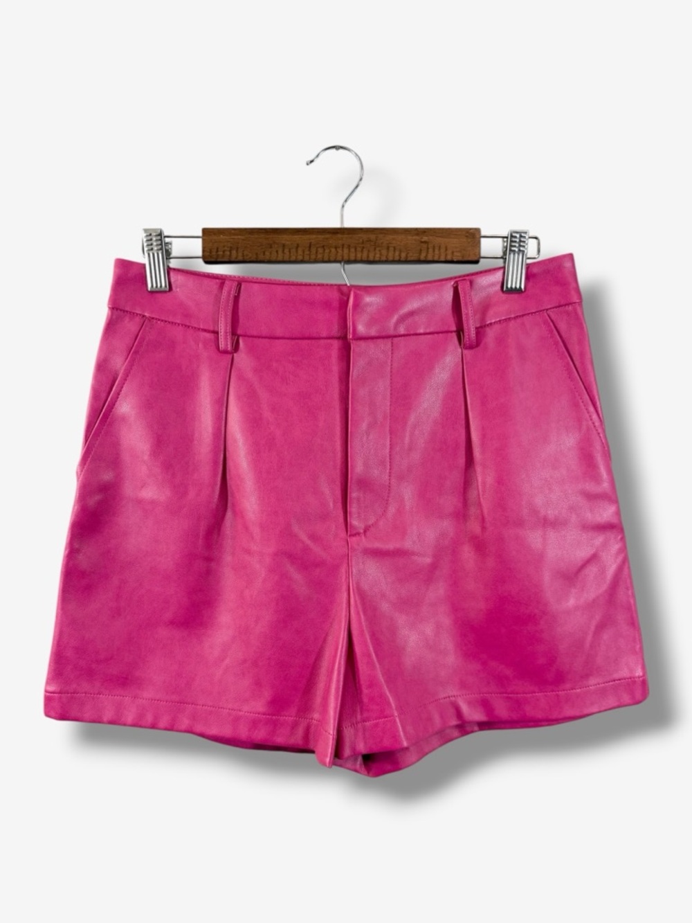 7FAM Pink Faux Leather Shorts Size M Pleated Front Contemporary High Waist